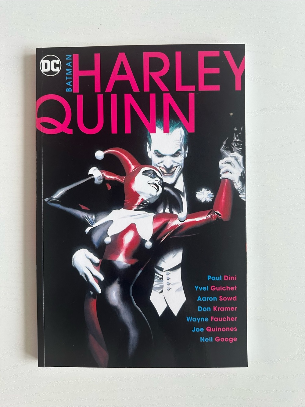 DC Harley Quinn Graphic Novel - Black, Red, White, Pink